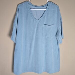 Teal V-Neck Top - Unbranded Boutique Top. XL With Pocket.